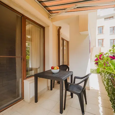 Apartment Iglika
